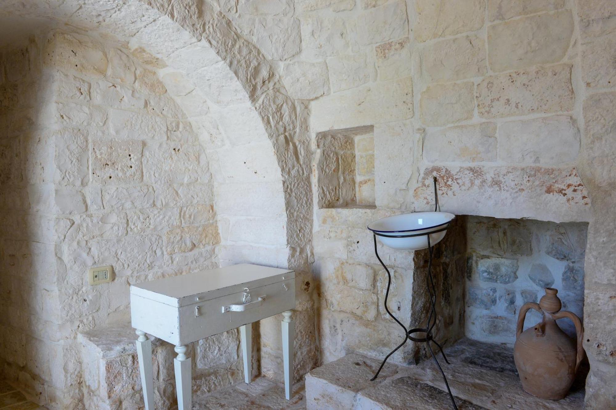Appartement Trulli Lisanna - Apulian Hideaway With Pool à Antonelli Extérieur photo
