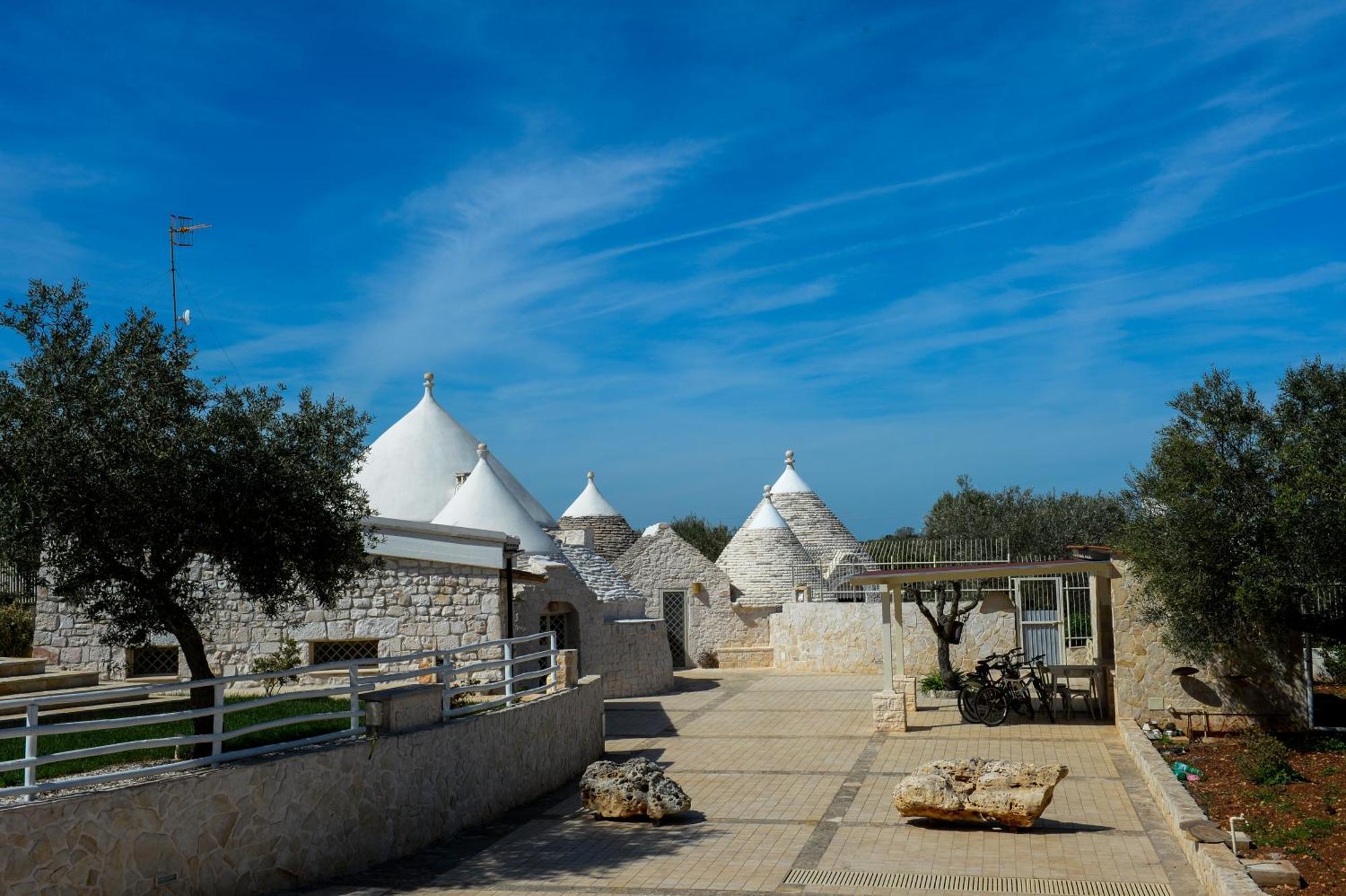 Appartement Trulli Lisanna - Apulian Hideaway With Pool à Antonelli Extérieur photo