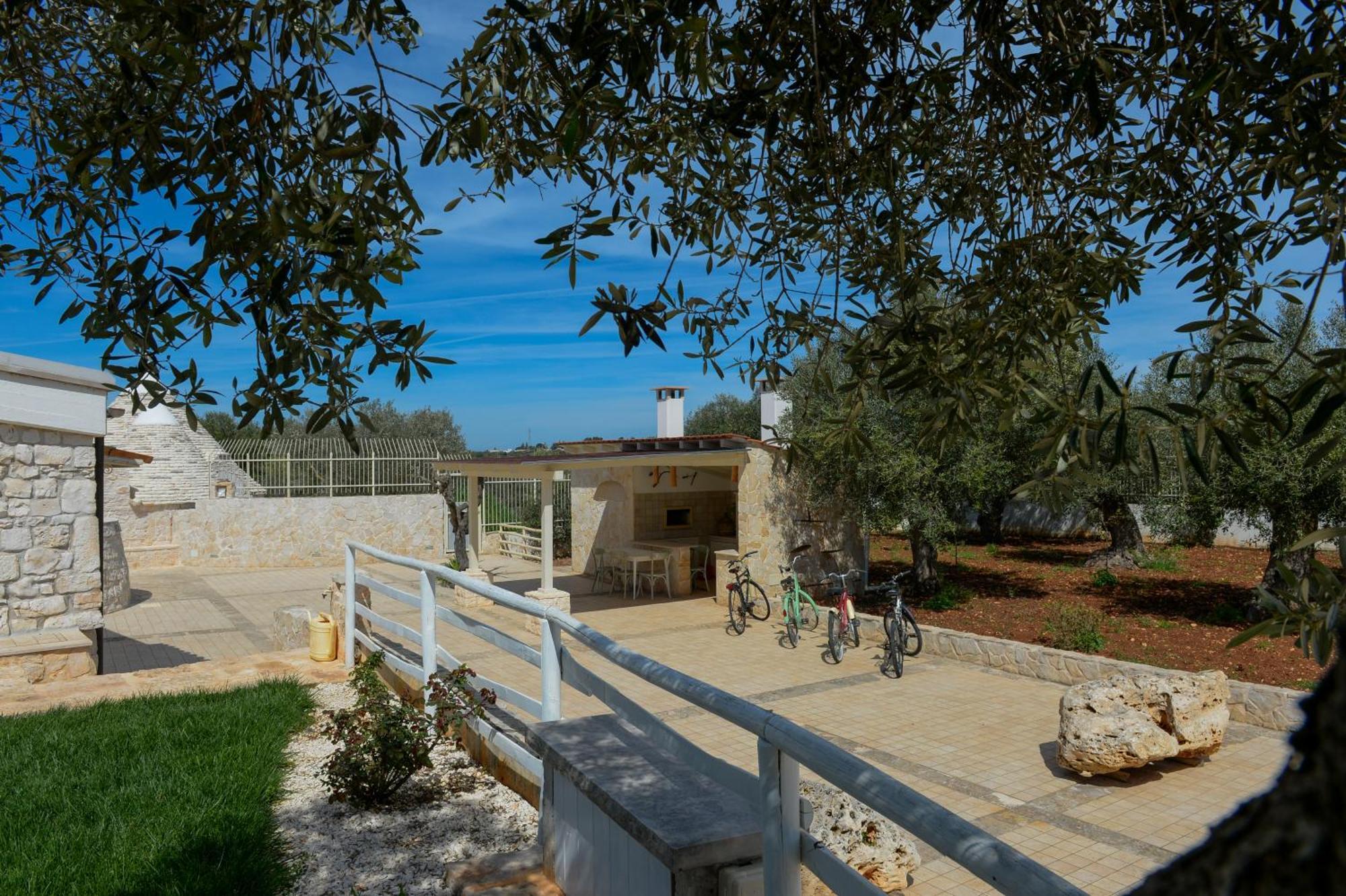 Appartement Trulli Lisanna - Apulian Hideaway With Pool à Antonelli Extérieur photo